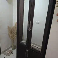 کمد وجا کفشی جادار در حد نو
