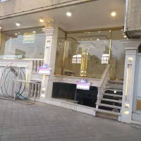 ۱۲۰ متری نبش مدرس|اجارهٔ مغازه و غرفه|کاشان, سه راه پرورشگاه|دیوار