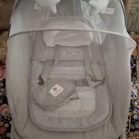 گهواره برقی ماستلا ۴کاره سالم|تخت و صندلی بچه|کردکوی, |دیوار