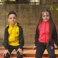 ست سویشرت وشلوار مدارسی بچگانه گرمکن|کفش و لباس بچه|تهران, منیریه|دیوار