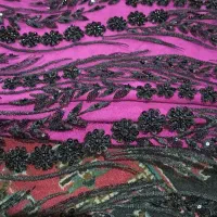 چندعددپارچه وچادری