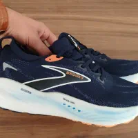 کتونی بروکس سایز 42