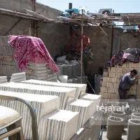 کارگر مصالح کشی ساختمان هستم