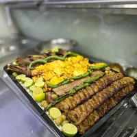 نیرو کمک آشپز تخته کار مسلط به کوبیده