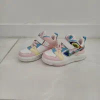 بوت کتانی و صندل بچگانه|عمده‌فروشی|تهران, فلسطین (میدان انقلاب)|دیوار