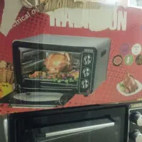 توستر وتلفن سلطنتی