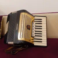 آکاردیون|پیانو، کیبورد، آکاردئون|تبریز, |دیوار