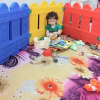 حفاظ پارک کودک|اسباب و اثاث بچه|رشت, جانبازان|دیوار