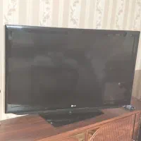 تلویزیون ۴۲ اینج