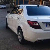 دنا پلاس توربو ۴۰۲ و مزدا ۳۲۳|خودرو سواری و وانت|تهران, گلستان (شهرک راه آهن)|دیوار