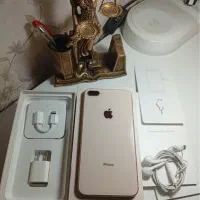 ایفون 8 پلاس در حد آکبند پلمپ