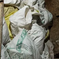 خاک و شن و نخاله