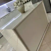 کابینت اپنی گلس کمددار با صندلی ست کار