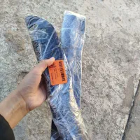 چند عدد چاقوی سفری