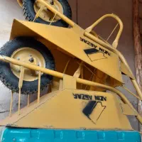 فرغون‌ آذین و پارس