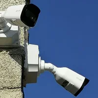 نصب انواع دوربین های مدار بسته ودزدگیر اماکن