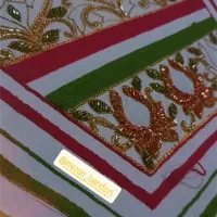 شلوار گلابتونی|لباس|قلعه قاضی, |دیوار