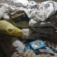 ۴تن کاغذو کتاب