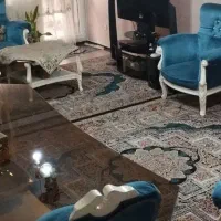 فروش مبل 7 نفره و میزناهار خوری 8 نفره