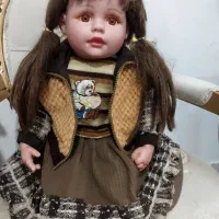 عروسک دخترانه