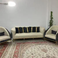 مبل پنج نفره بسیار تمیز|مبلمان خانگی و میز عسلی|مشهد, امیریه|دیوار