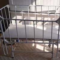 گهواره|تخت و صندلی بچه|اصفهان, شهرستان|دیوار