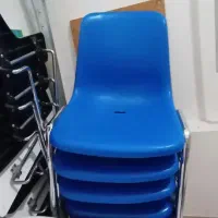 صندلی دانشجویی کاملا در حد نو