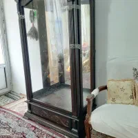 بوفه .فرش. تلوزیون .