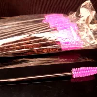 فروش وسایل مژه|آرایشگاه و سالنهای زیبایی|بندر انزلی, سامانسر|دیوار