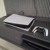 PS5 در حد نو با بازی های اکانتی قانونی