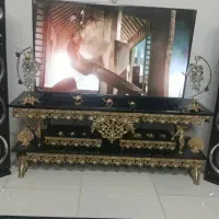 میز تلویزیون ساعت ایستاده گنجه بوفه اینه شمعدان
