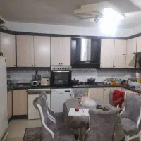 کابینت اشپزخانه همراه با گاز و هود و سینک ظرفشویی