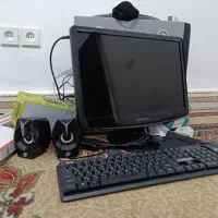 کامپیوتر کامل(با تمام وسایل)
