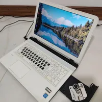 لپ تاپ در حد نو ژاپنی