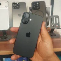 آیفون 16نرمال