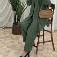 مانتو و شلوار زنانه