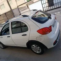 کوئیک Sسفید 1402|خودرو سواری و وانت|همدان, |دیوار