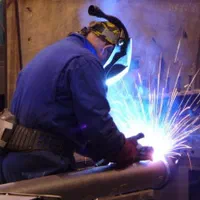 خدمات آهنگری و جوشکاری آهنگر