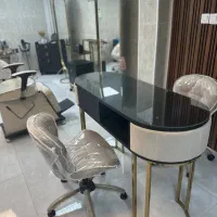 اجاره میز مانیکور (ناخن کار)