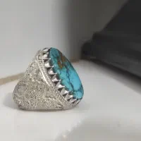 فیروزه نیشابور|جواهرات|نیشابور, دارایی|دیوار