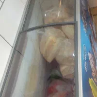 یخچال بستنی