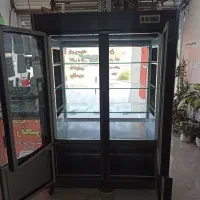 فروش فوری یخچال وترازو