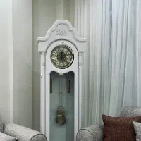 ساعت ایستاده