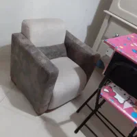 میز تحریر و مبل کودک همین امروز به علت اثاث کشی|اسباب و اثاث بچه|مشهد, شهید فرامرز عباسی|دیوار