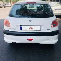 پژو ۲۰۶