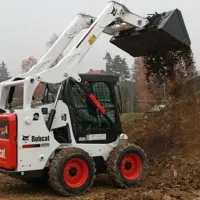 خاکبرداری وحمل نخاله بابکت بادسان خاور مینی بیل|خدمات حمل و نقل|تهران, وردآورد|دیوار