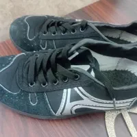 کفش فوتسال دخترانه سایز۳۶|کیف، کفش، کمربند|پرند, فاز ۶|دیوار