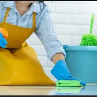 نیازمند یک خانم برای نظافت