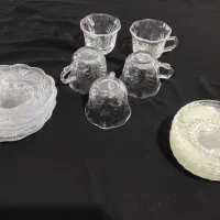 ظرف و ظروف اشپزخانه