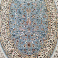 فرش بیضی یک در یکونیم